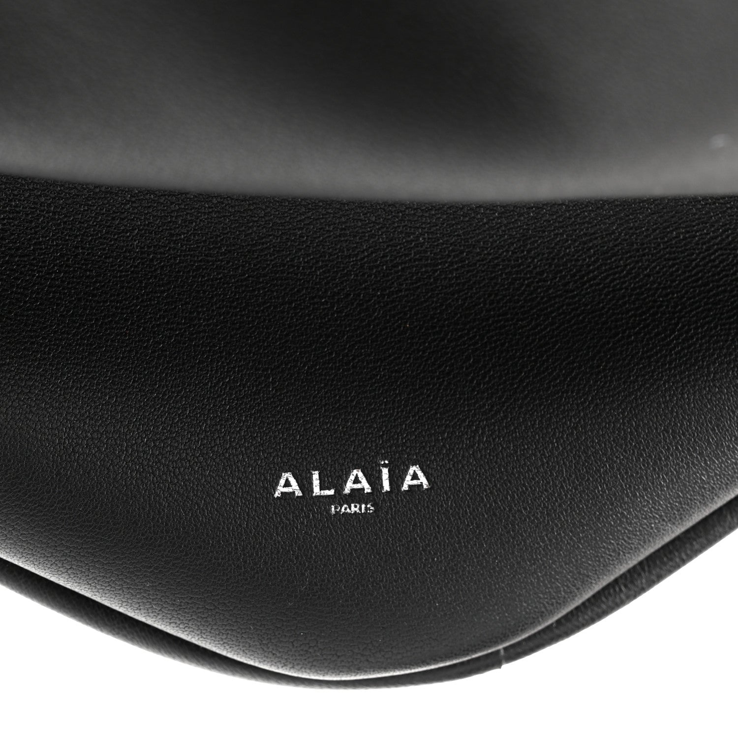 Alaia Lambskin Le Coeur Soft Clutch Black 5 of 8
