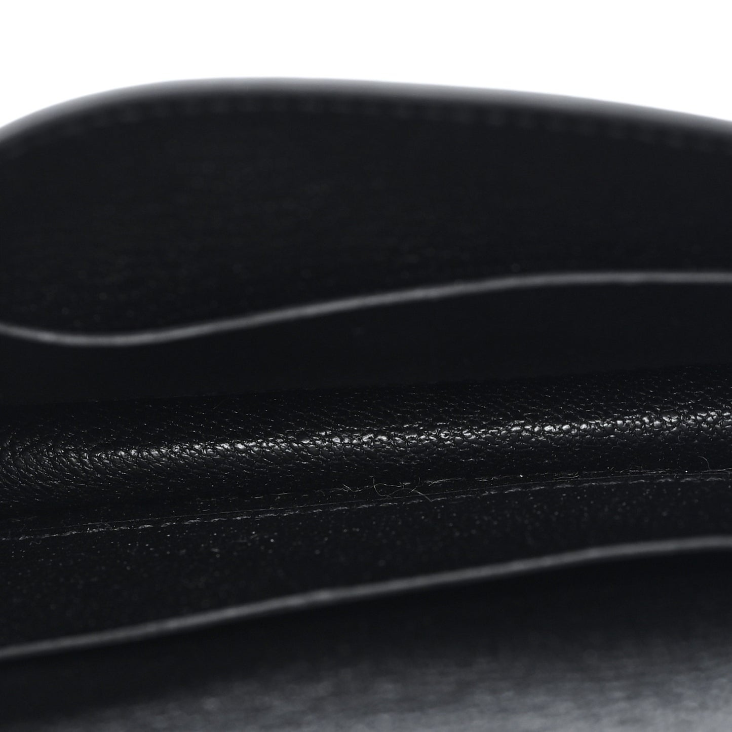 Chevre Mysore Roulis Slim Wallet Black