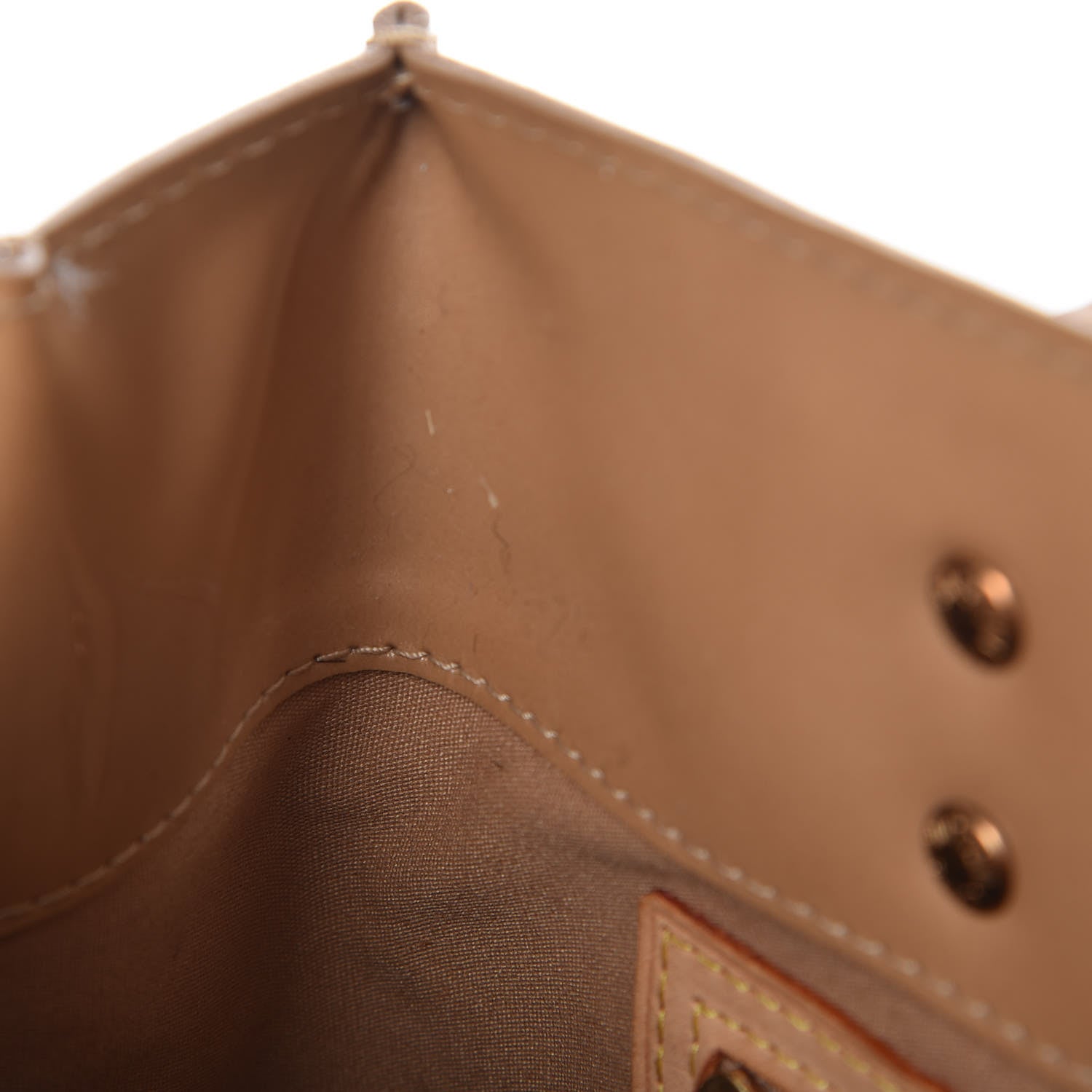 Louis Vuitton Vernis Reade PM Noisette 10 of 18