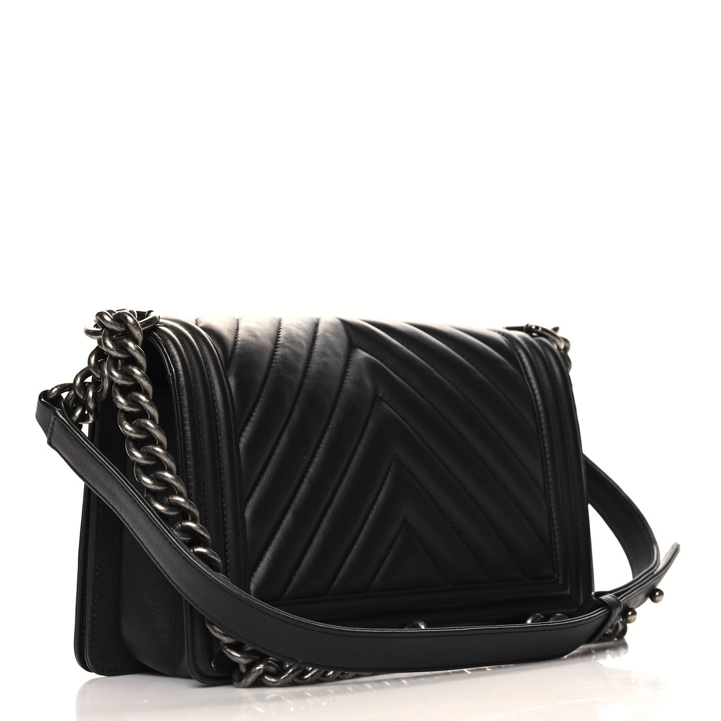 Lambskin Chevron Quilted Medium Boy Flap Black