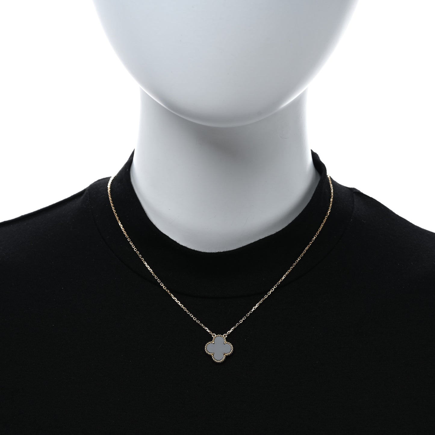 18K Yellow Gold Black Onyx Vintage Alhambra Pendant Necklace