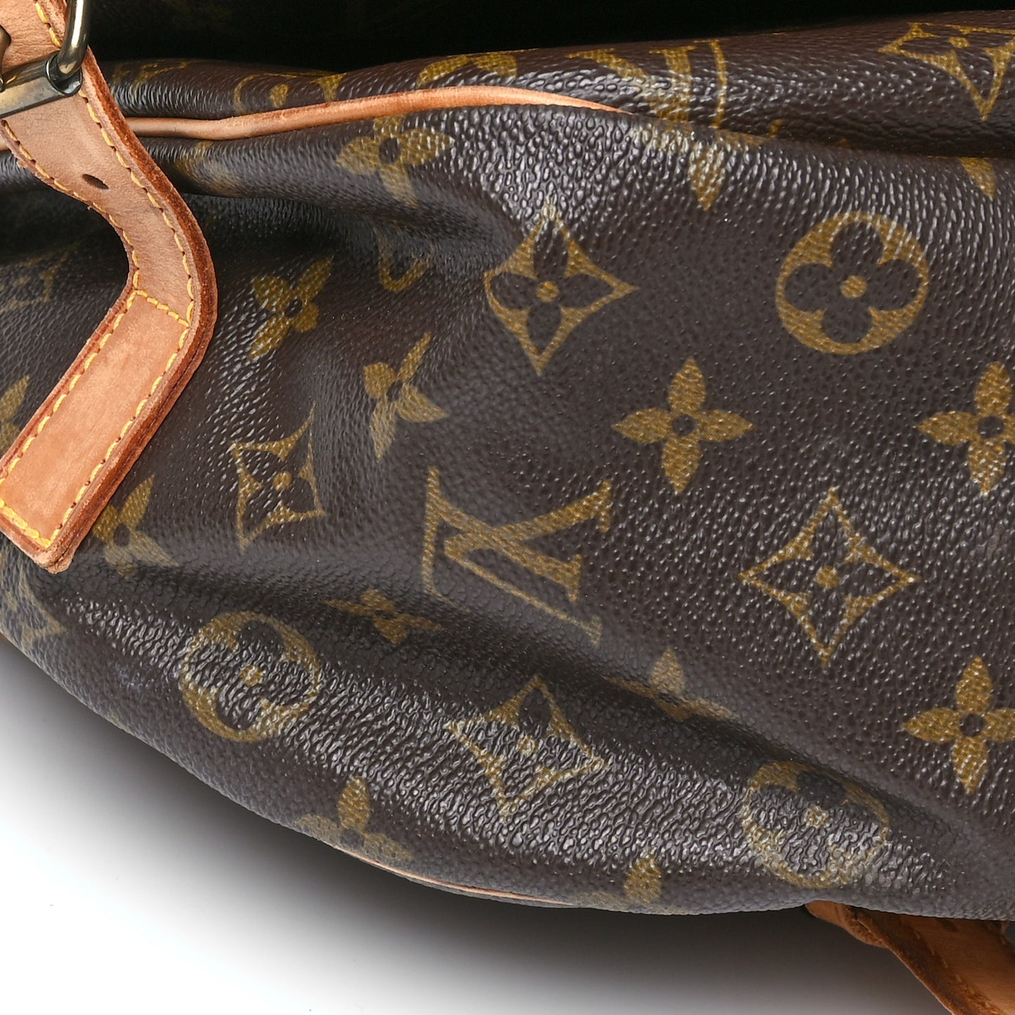Monogram Saumur 43