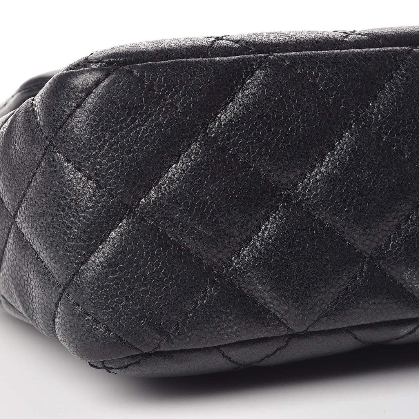 Caviar Quilted Jumbo Single Flap Black