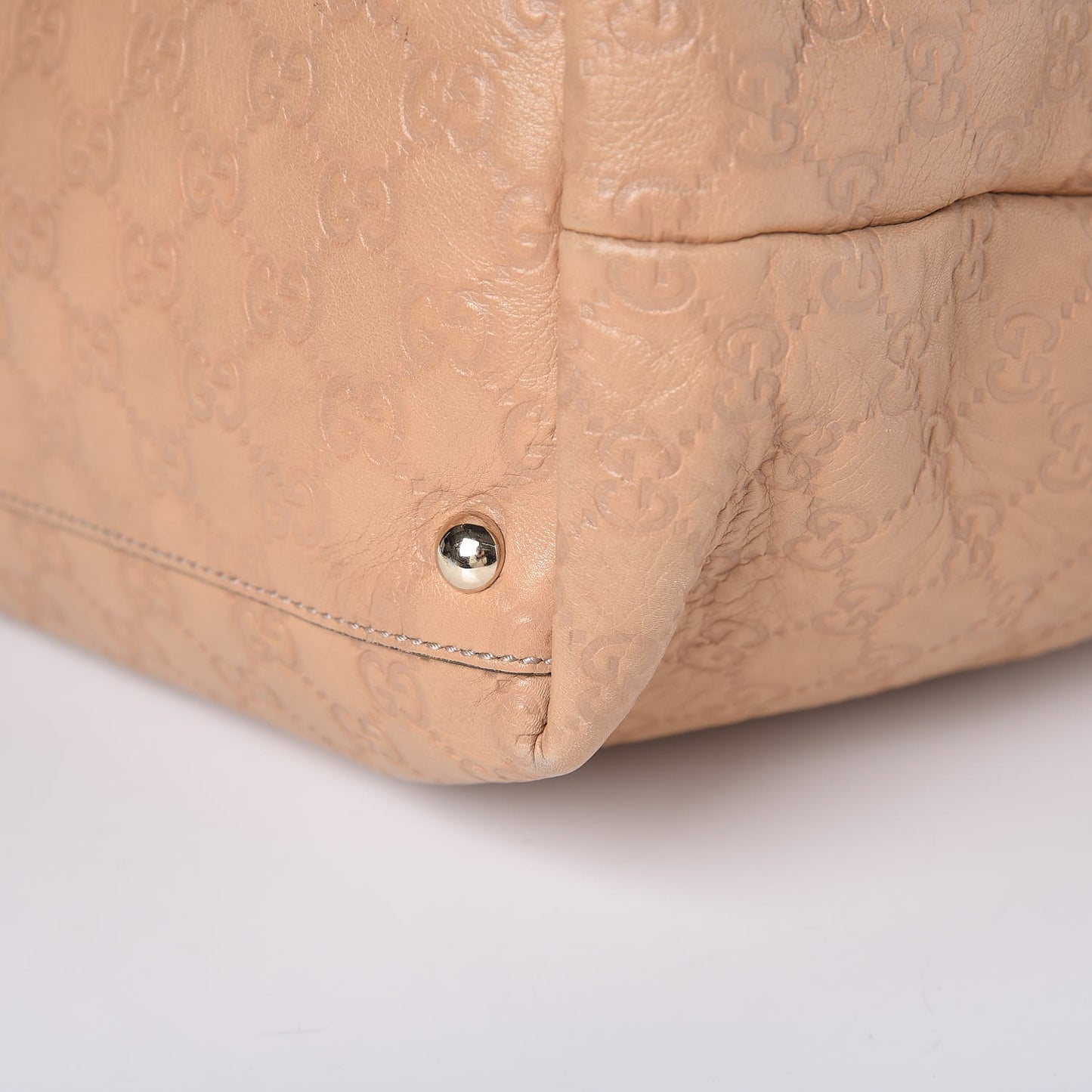 Guccissima Large Tassel Tote Beige