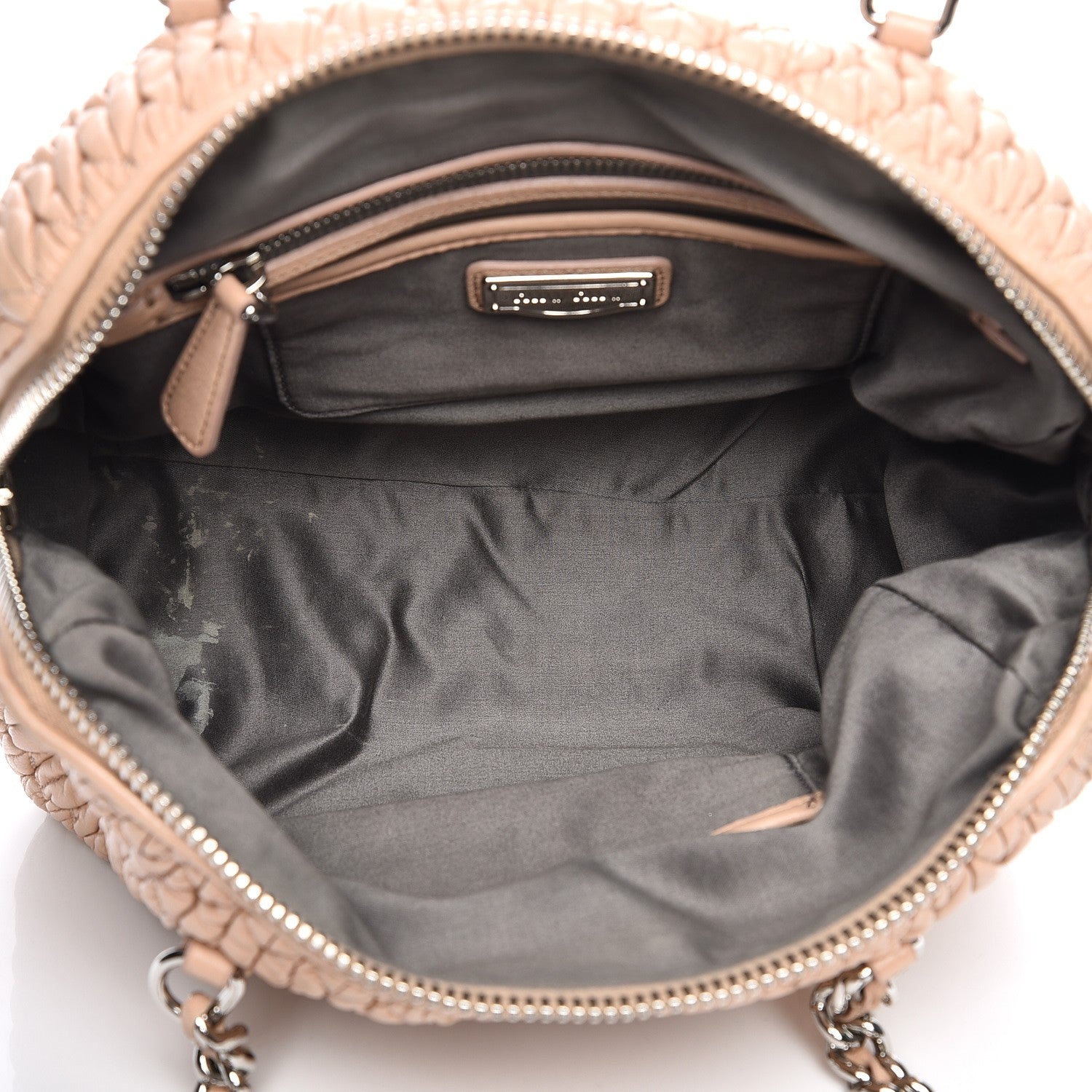 Miu Miu Nappa Matelasse Shoulder Bag Cammeo 5 of 10
