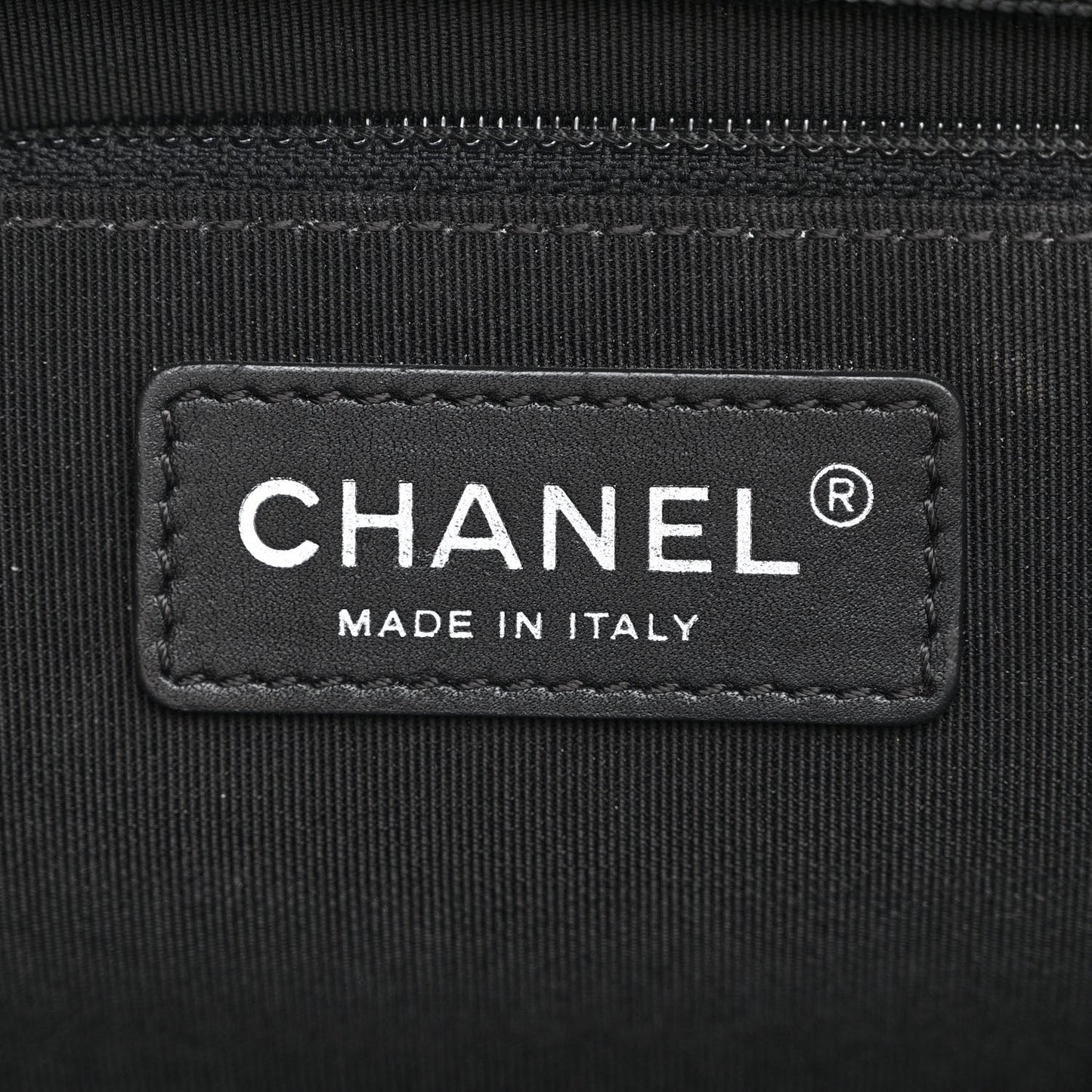 Caviar Quilted Medium Rock In Rome Single Flap Black