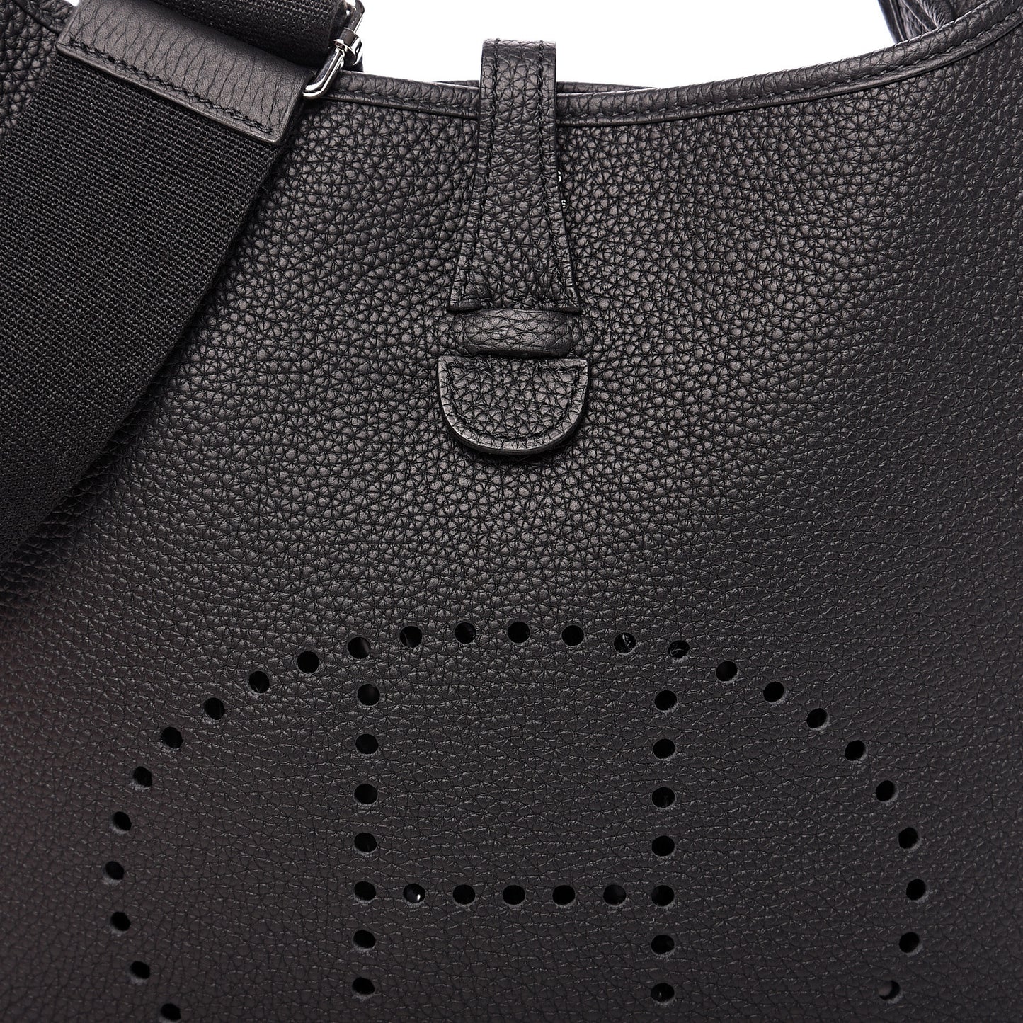 Taurillon Clemence Evelyne III PM Black