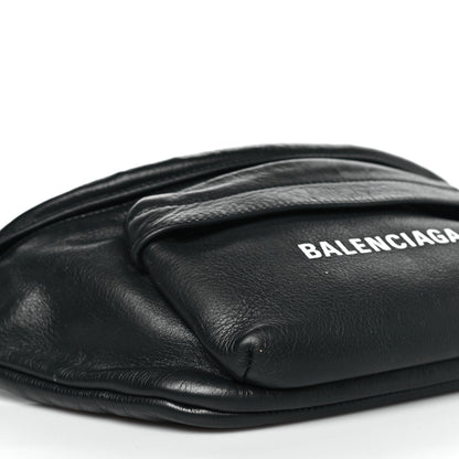 Balenciaga Smooth Calfskin Logo Large Everyday Beltpack Black White 9 of 11