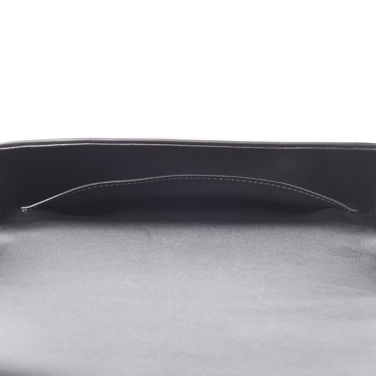 Shiny Calfskin Medium Maillon Triomphe Black