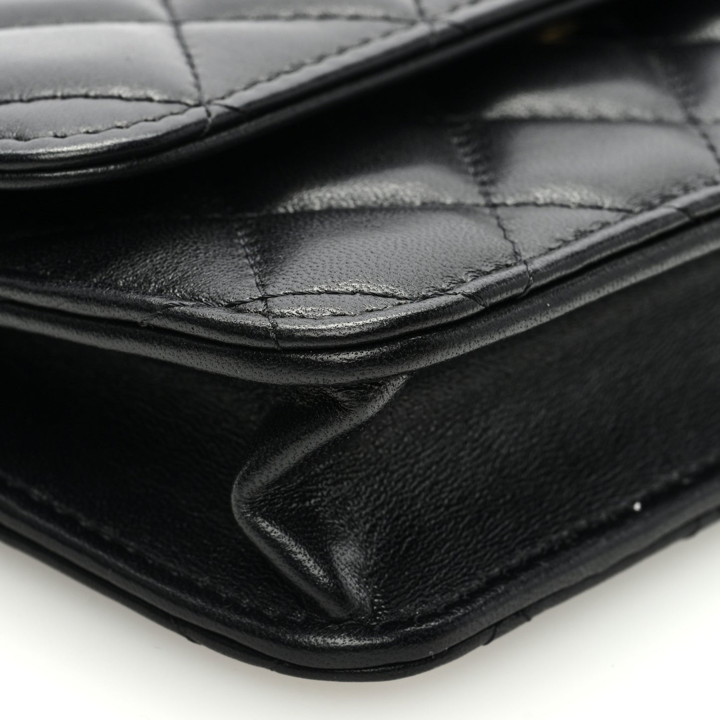 Lambskin Quilted Sweet Camellia Flap Phone Holder With Chain Black