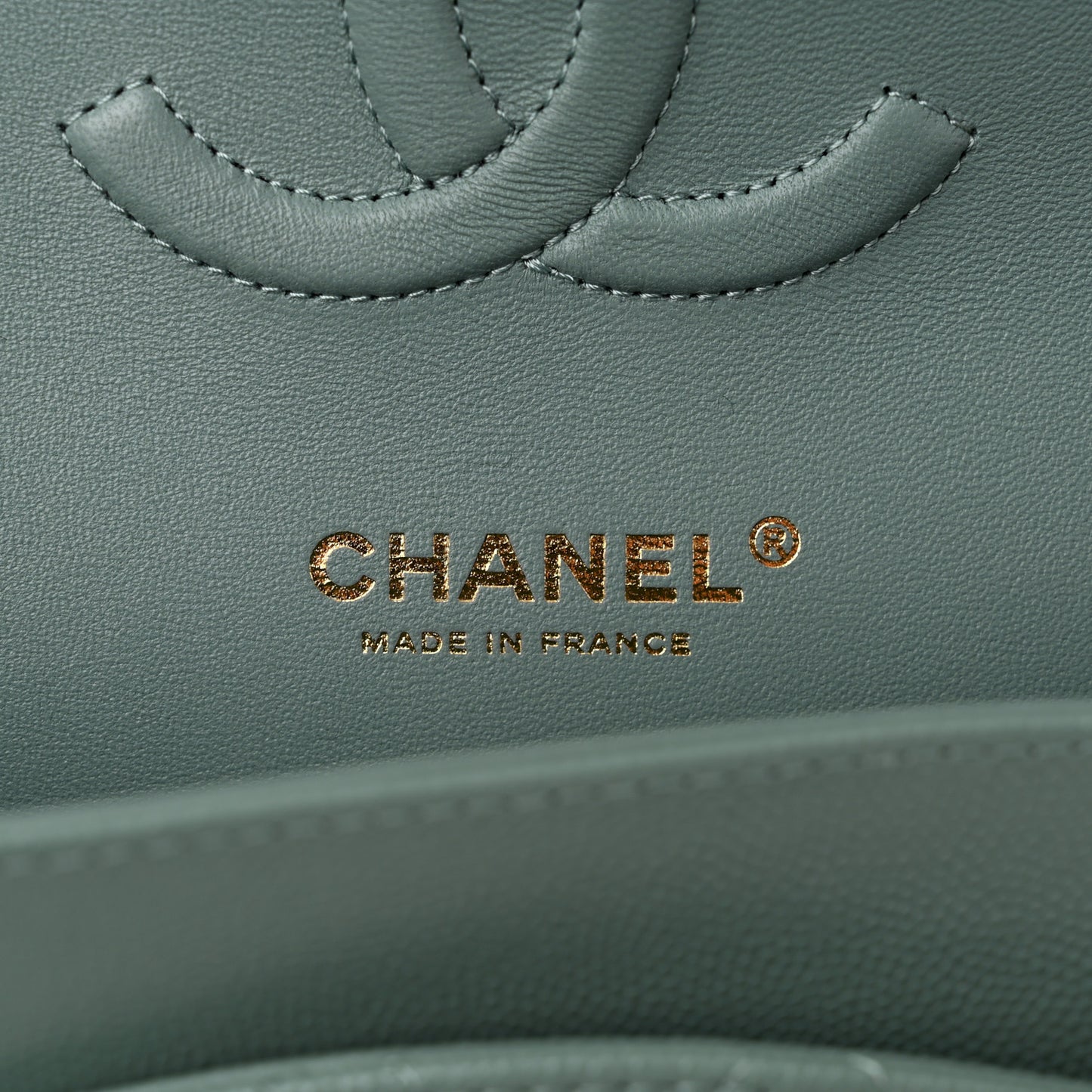 Caviar Quilted Medium Double Flap Dark Green