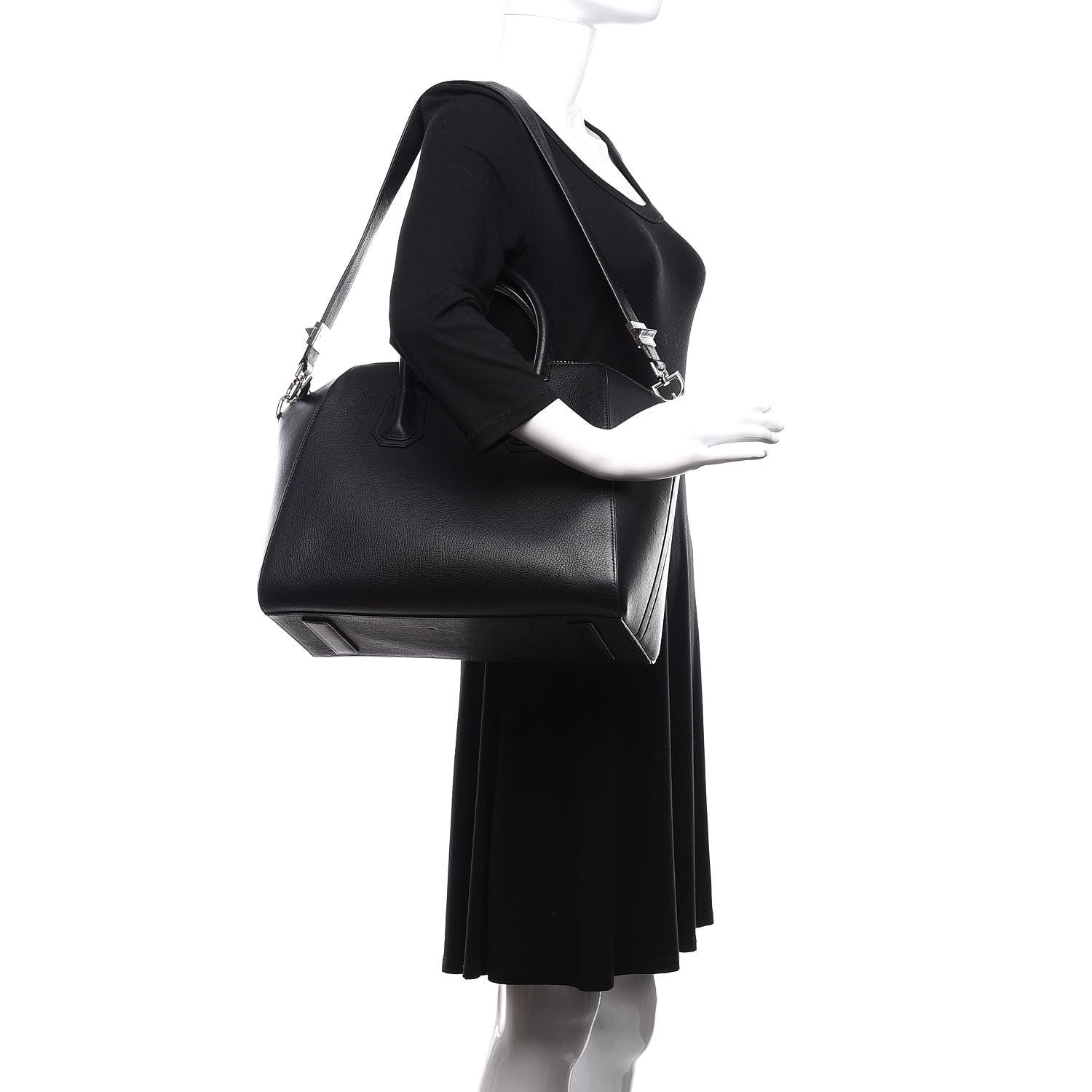 Givenchy Sugar Goatskin Medium Antigona Black 2 of 11