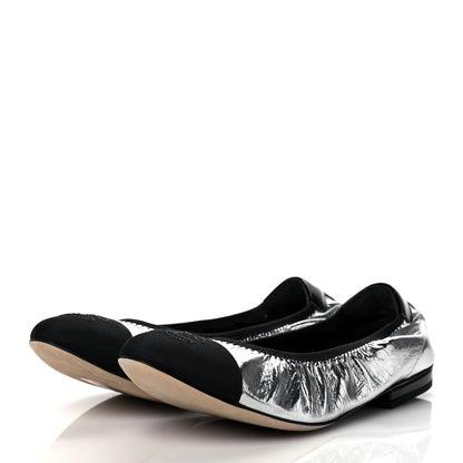 Chanel Metallic Laminated Goatskin Patent Grosgrain CC Elastic Cap Toe Ballerina Flats 35.5 Silver Black 3 of 9