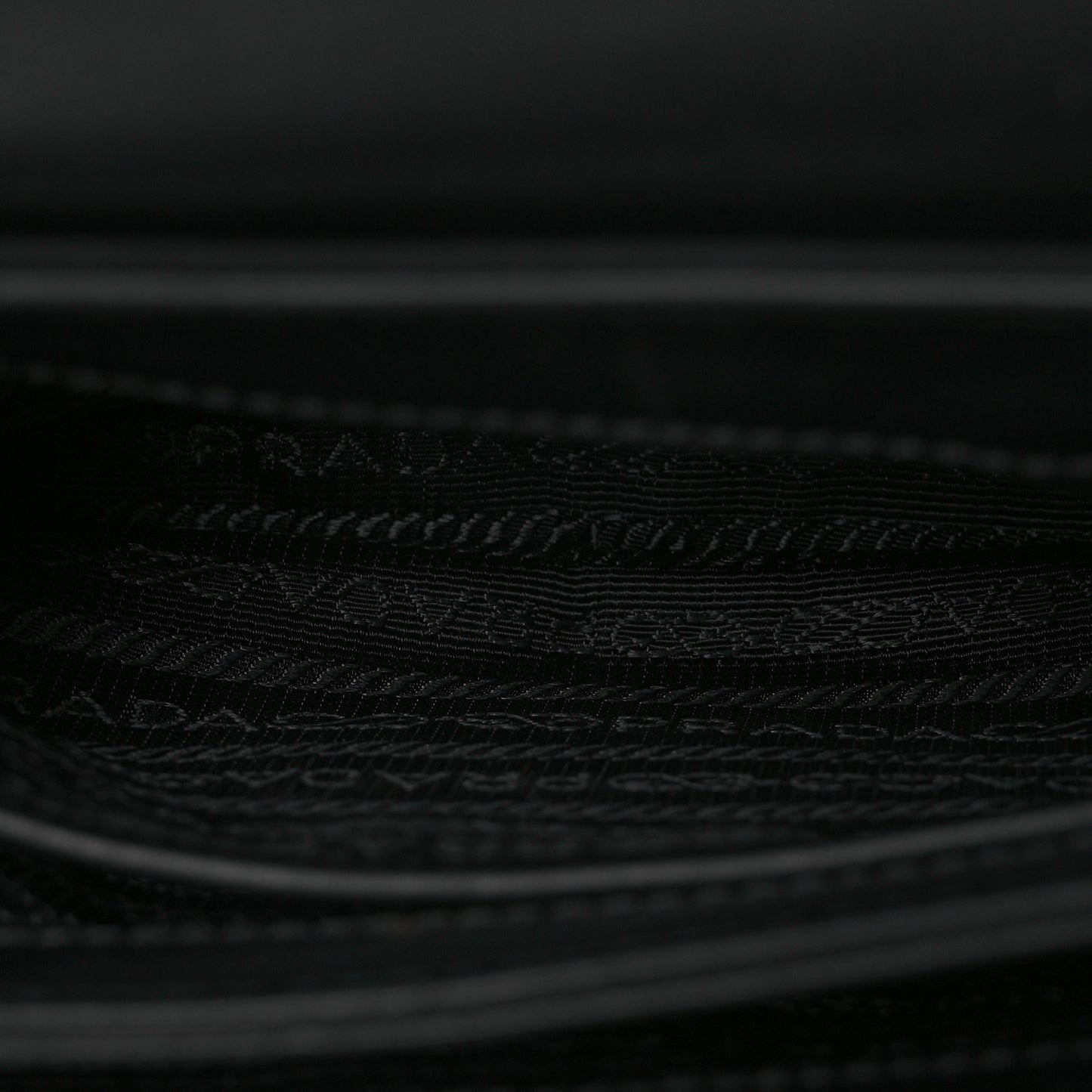 Saffiano Tessuto Nylon Chain Shoulder Bag Black