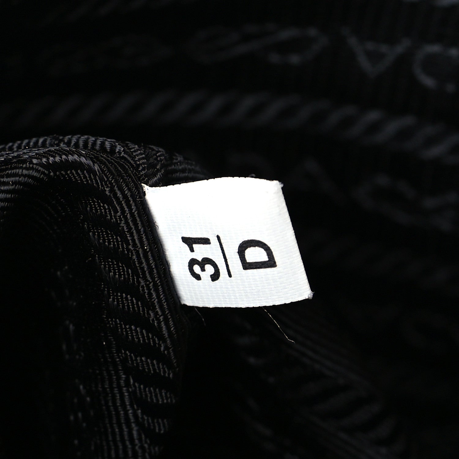 Prada Saffiano Lux Re-Edition 2005 Shoulder Bag Black 7 of 11