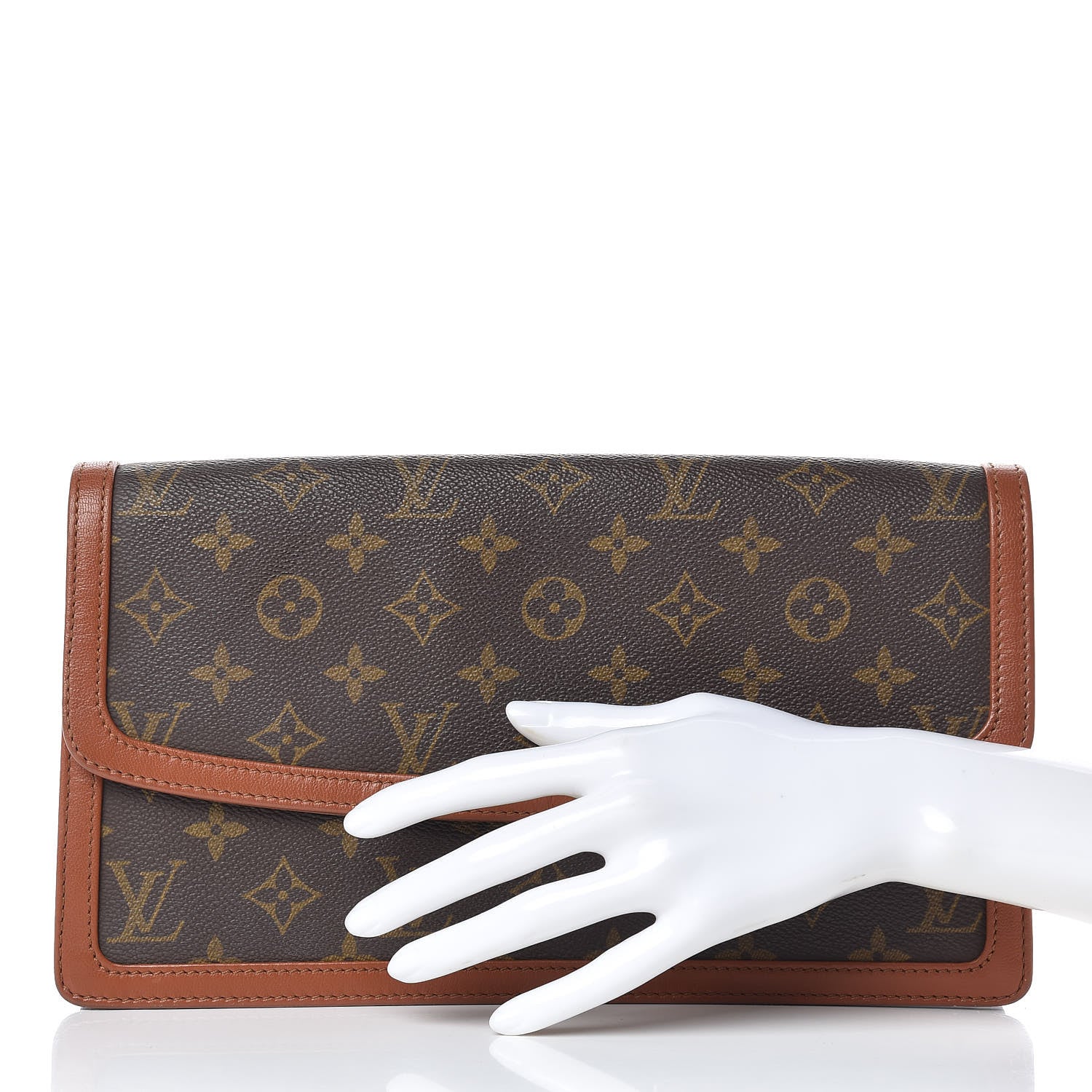 Louis Vuitton Monogram Pochette Dame 29 2 of 12