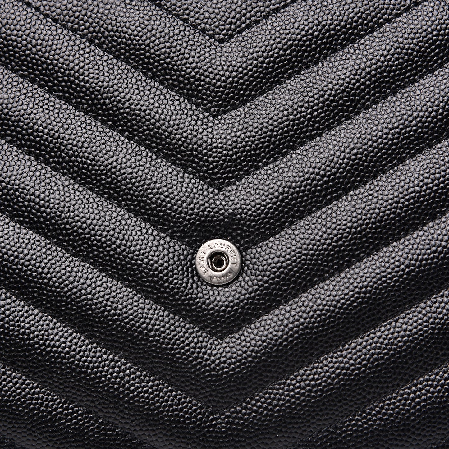 Grain De Poudre Matelasse Chevron Monogram Chain Wallet Black