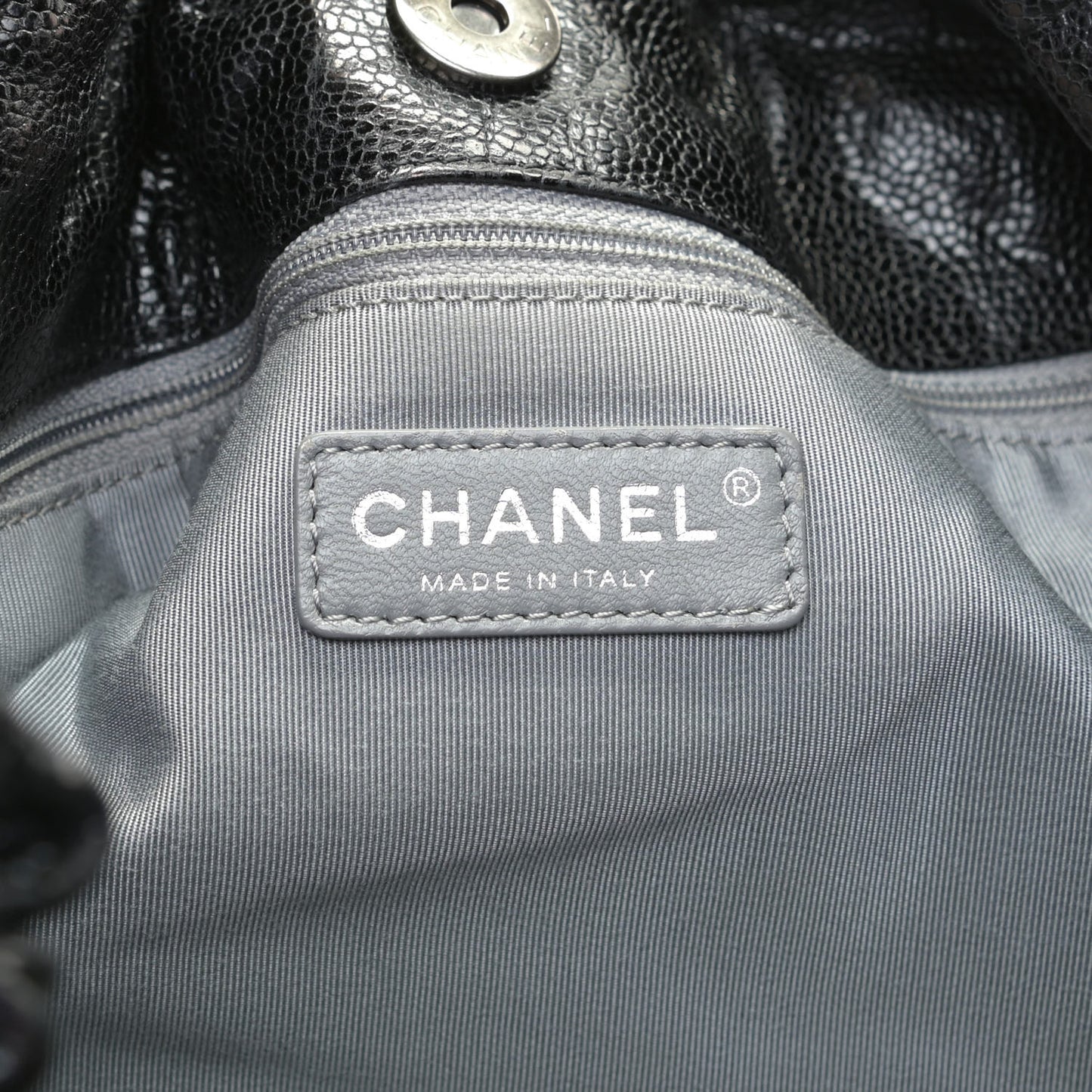 Caviar Quilted Medium Elastic Shopping Tote Black