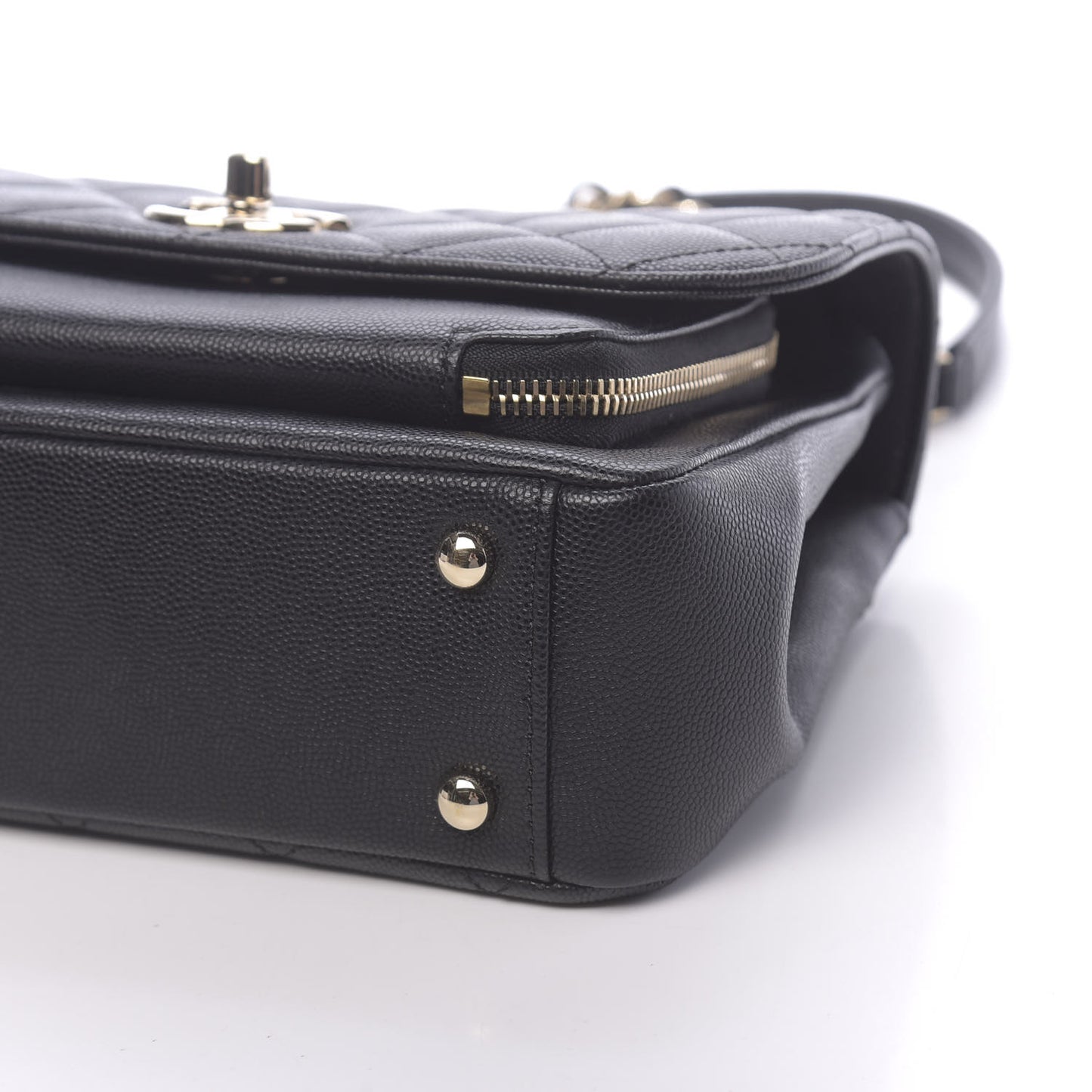 Caviar Quilted Medium Business Affinity Flap Black