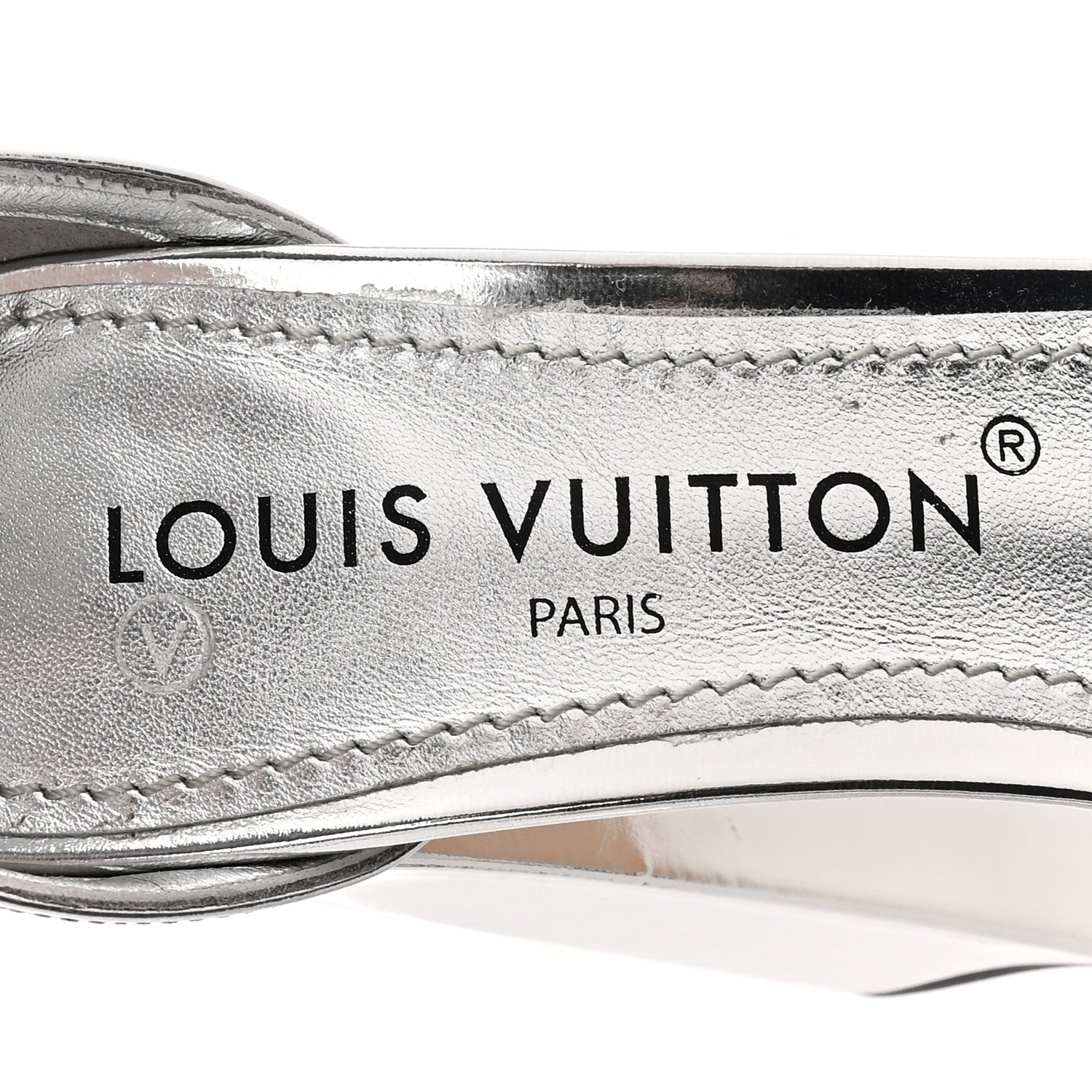 Louis Vuitton LOUIS VUITTON Metallic Calfskin Fame Platform Sandal 38.5 Argent 6 of 11