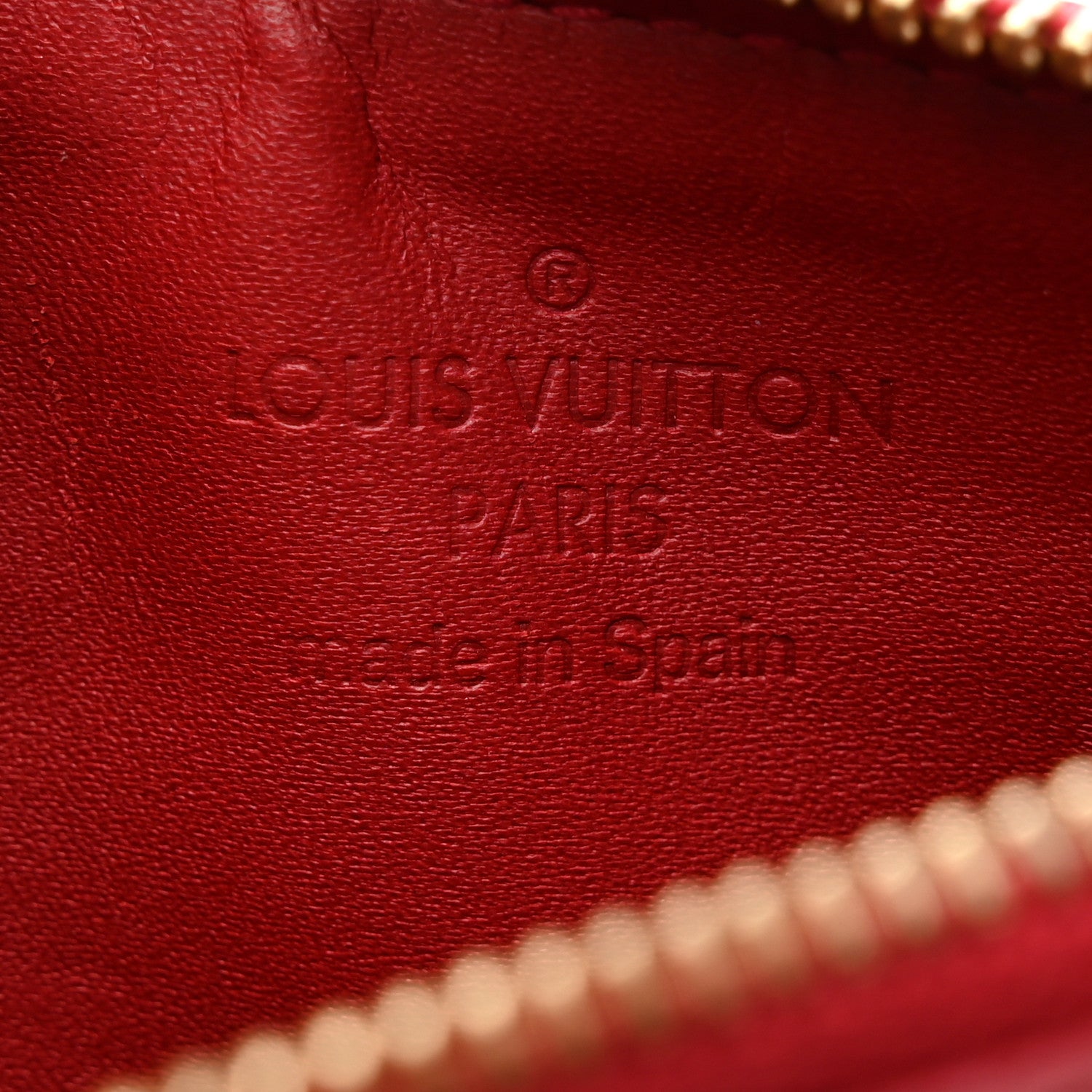 Louis Vuitton Vernis Key Pouch Pomme D'Amour 6 of 8