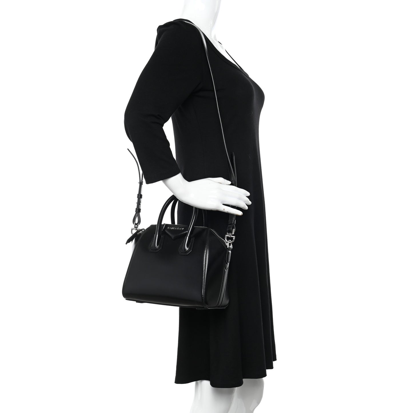 Shiny Lord Calfskin Mini Antigona Black