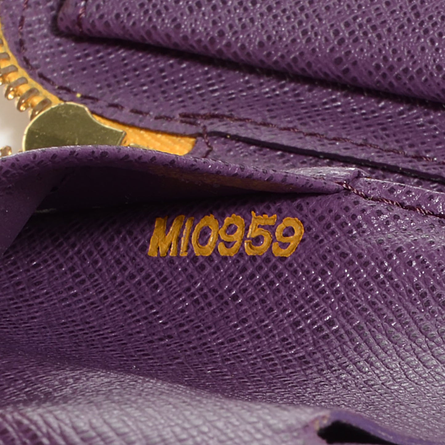 Epi Geode Organizer Zippy Wallet Tassil