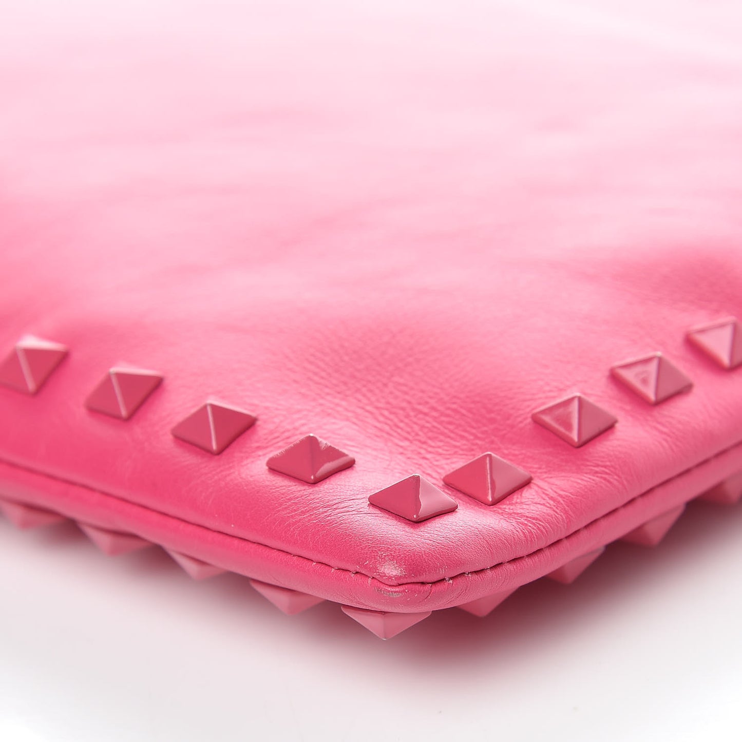 Vitello Monochrome Large Rockstud Zip Wristlet Pouch Pop Fuxia