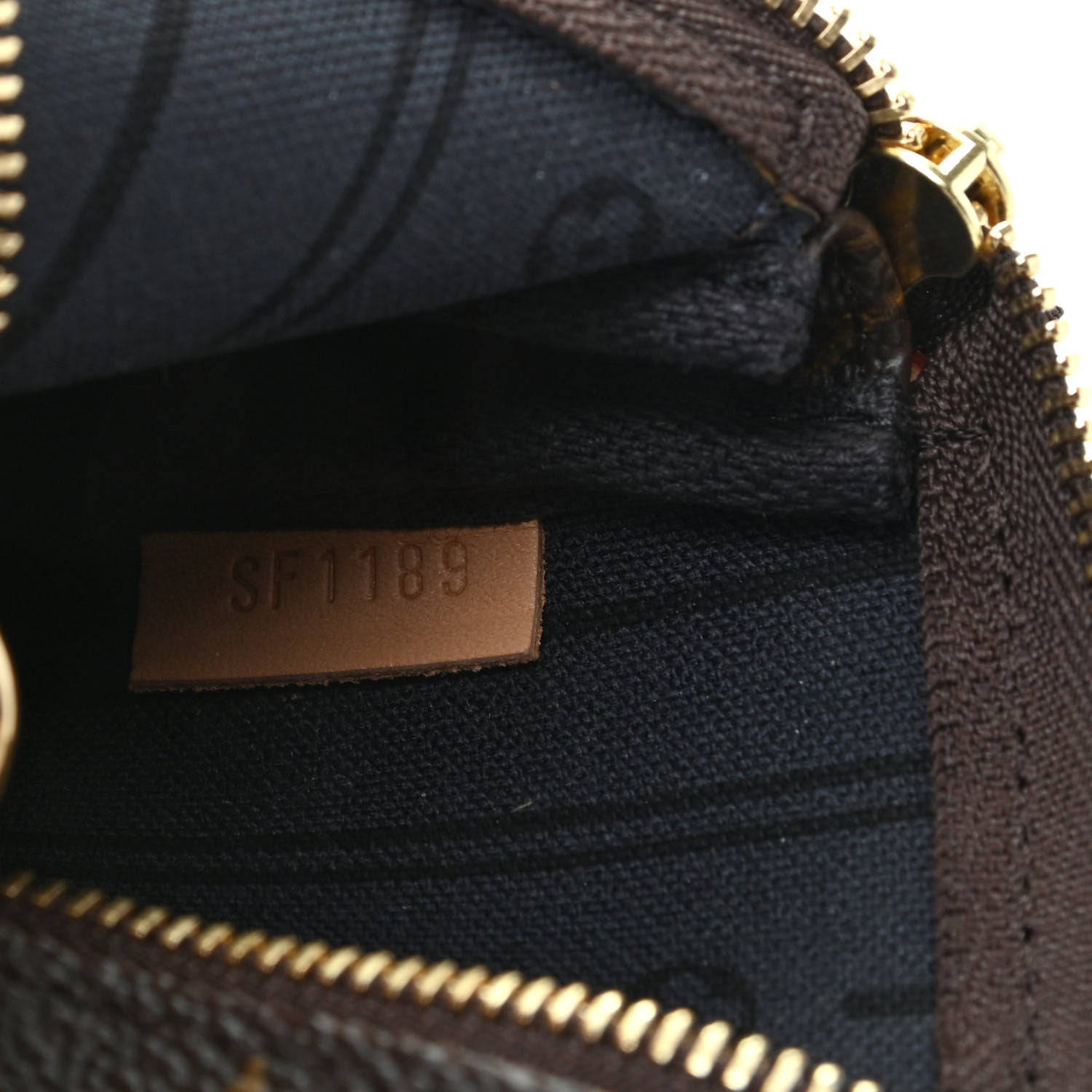 Louis Vuitton Monogram My LV Heritage Mini Pochette Accessories Ivory Black 7 of 8