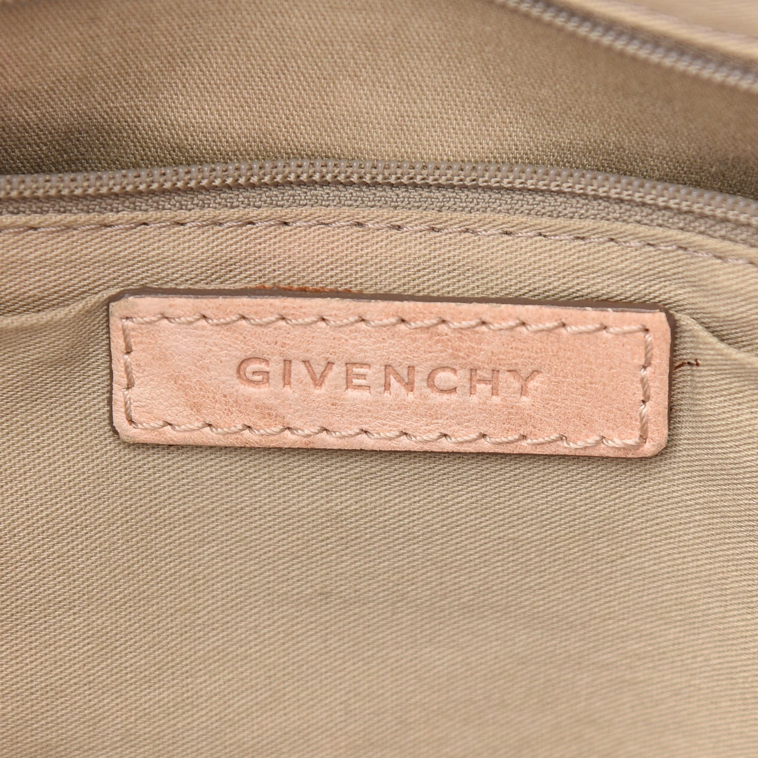 Givenchy Wrinkled Lambskin Large Nightingale Beige 5 of 16