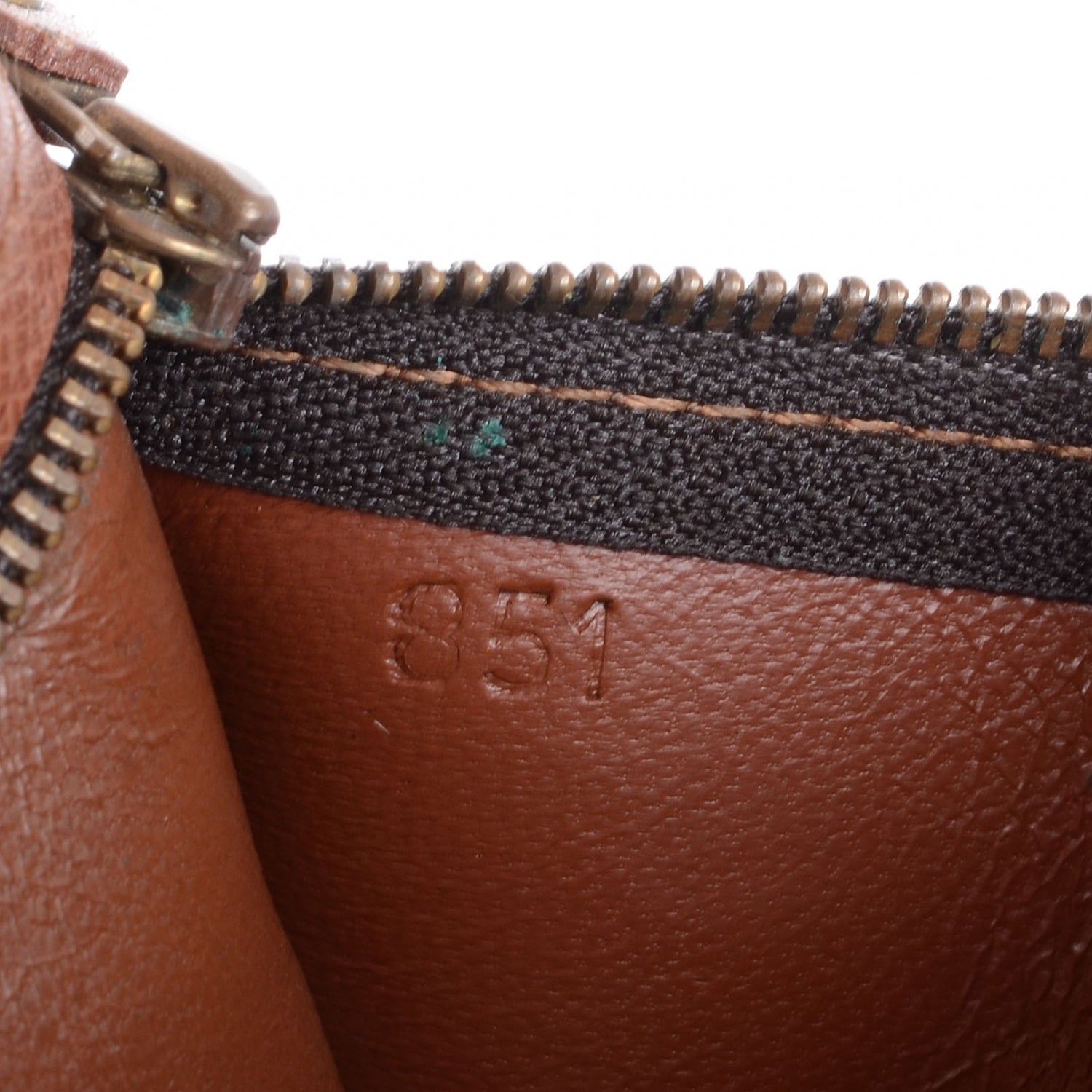 Louis Vuitton Monogram Passport Organizer 7 of 7