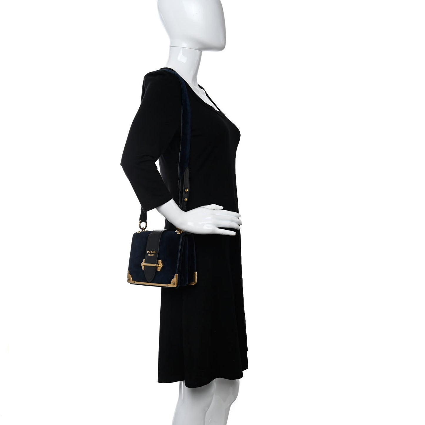 Velvet City Calfskin Cahier Bag Zaffiro Black