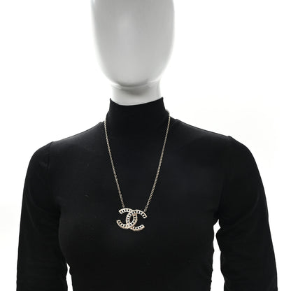 Chanel Crystal Textured CC Necklace Gold 2 of 5