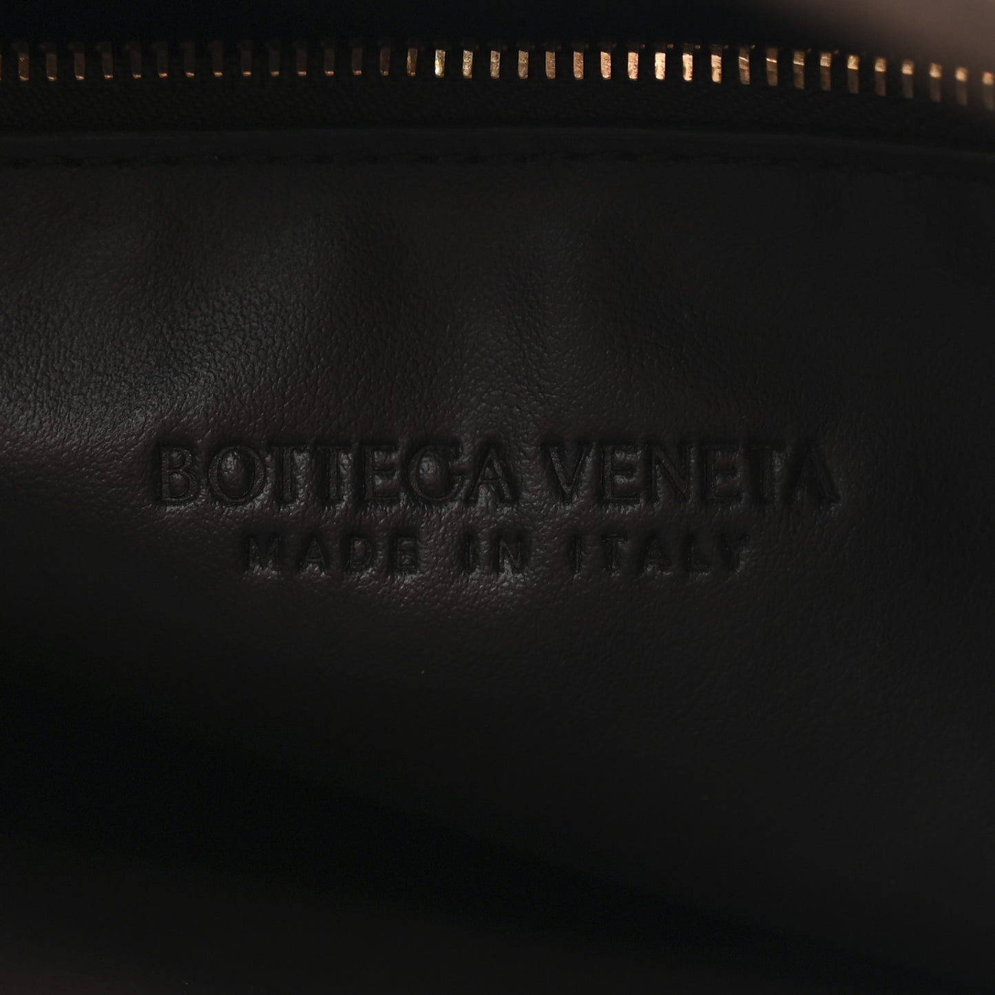 Suede Intrecciato Small Hop Fondant