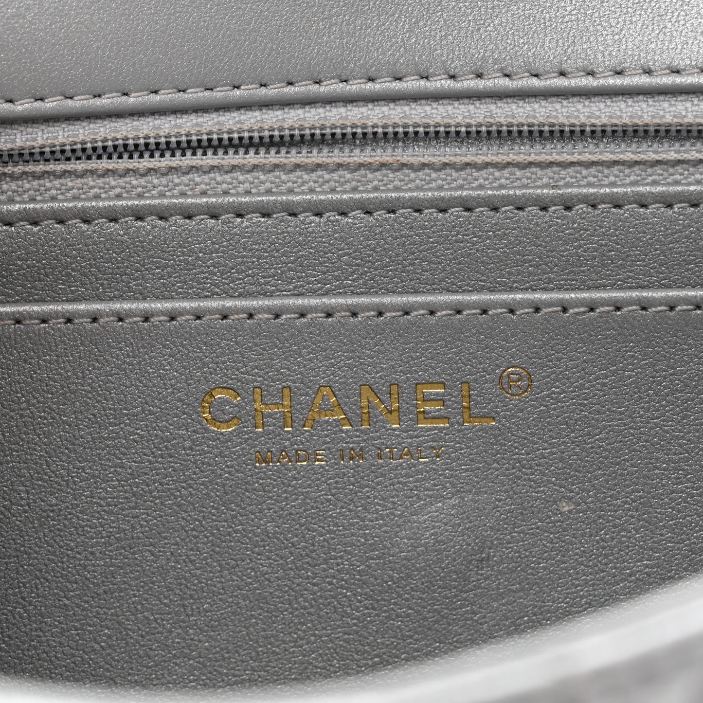 Metallic Lambskin Quilted Small Strass On Top Flap Silvery