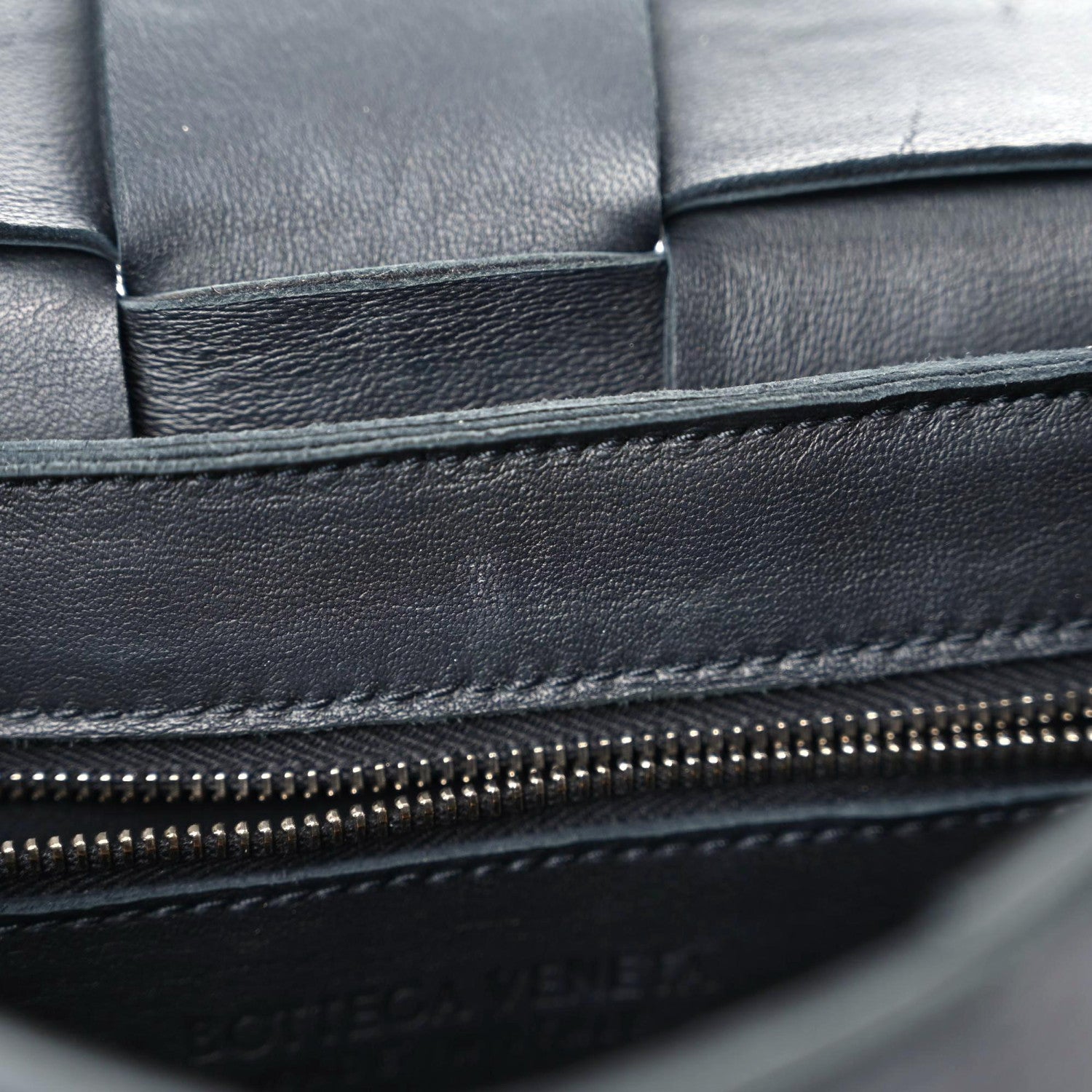 Bottega Veneta Lambskin Maxi Intrecciato Cassette Crossbody Bag Black 16 of 21