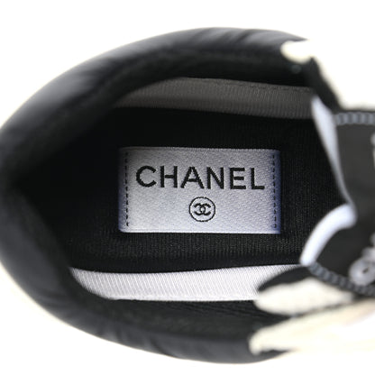 Chanel Mesh Suede Calfskin Grained Calfskin Womens CC Sneakers 38.5 White Black 7 of 9