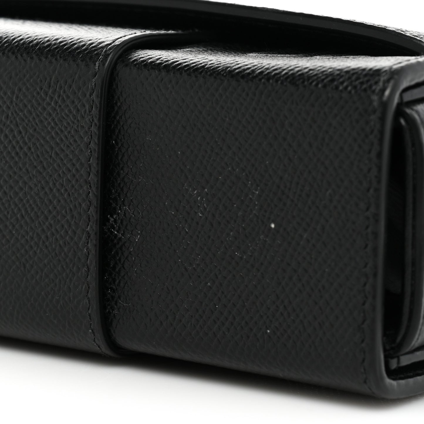 Ultra Matte Grained Calfskin 30 Montaigne Box Bag Black
