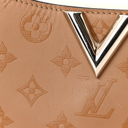 Louis Vuitton Cuir Plume Cuir Ecume Very Hobo Sesame Creme 12 of 12