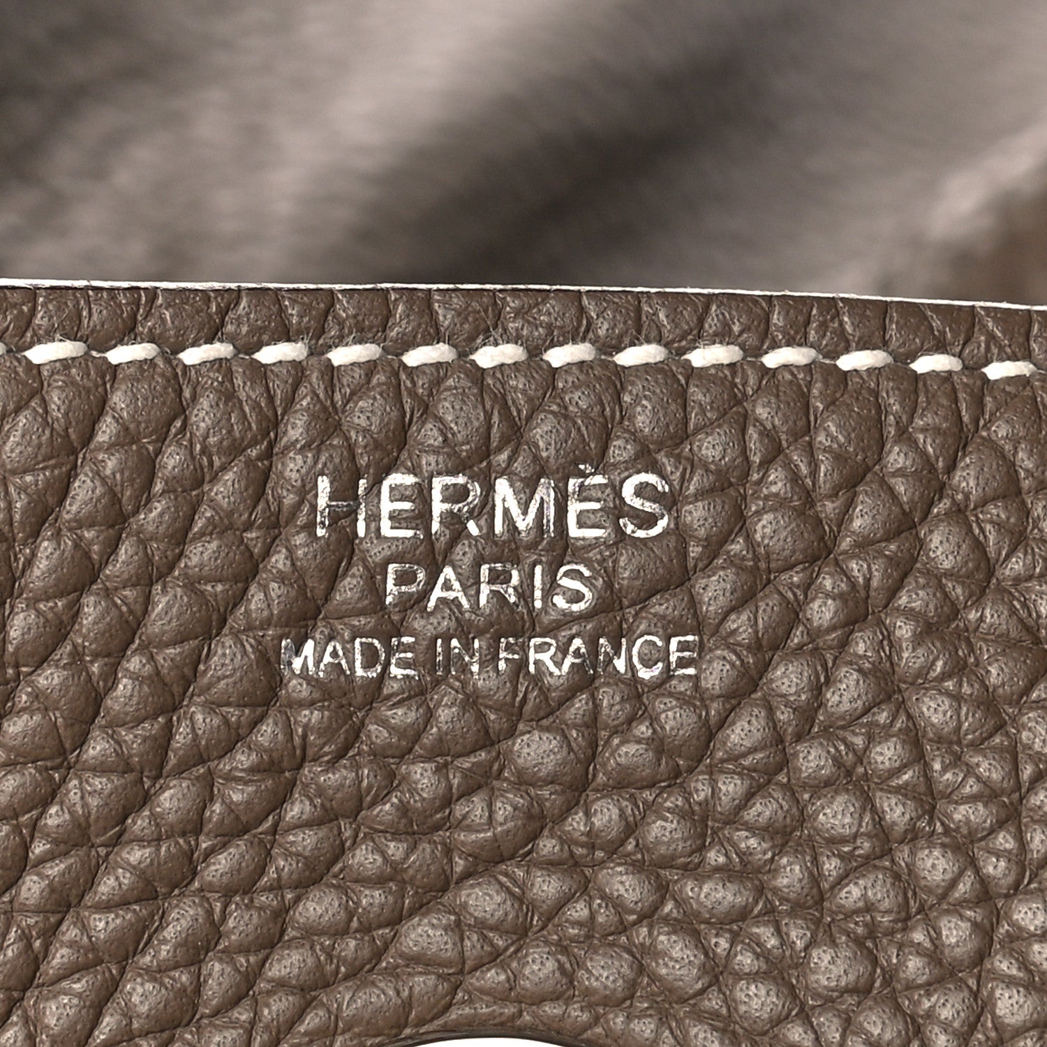 Hermes Taurillon Clemence Lindy 30 Etoupe 9 of 10