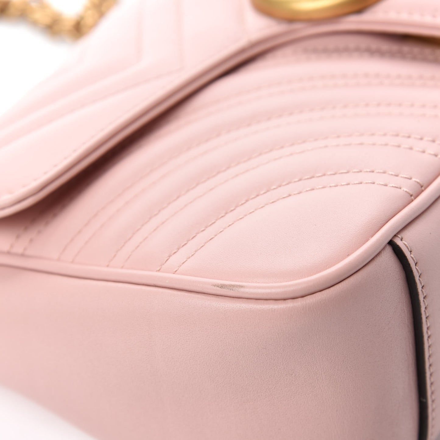 Calfskin Matelasse Small GG Marmont Shoulder Bag Perfect Pink