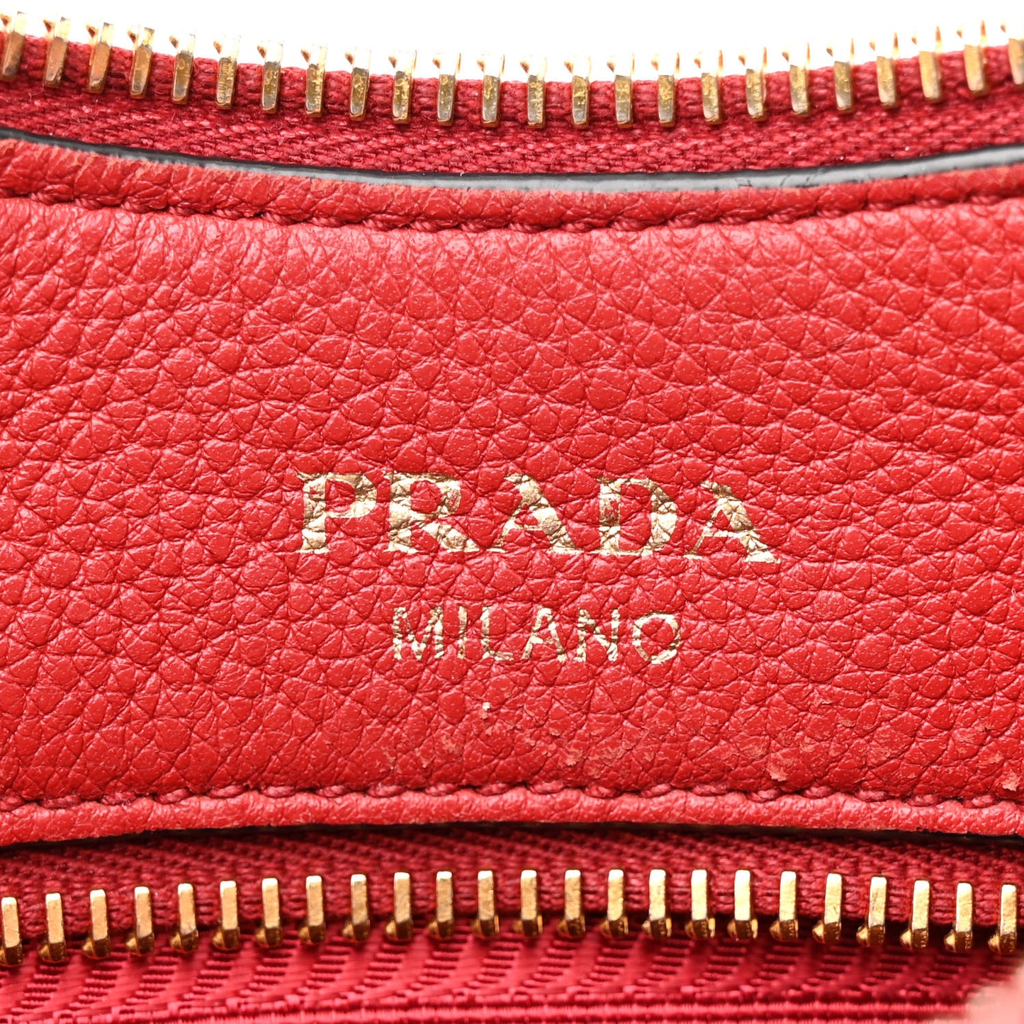 Vitello Phenix Zippered Messenger Hobo Rosso