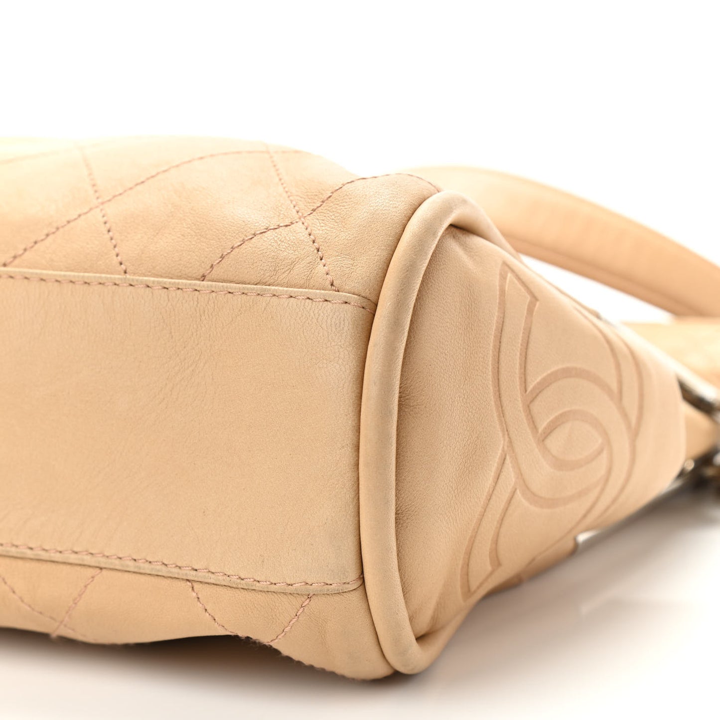 Lambskin Stitched Medium Ultimate Soft Tote Beige