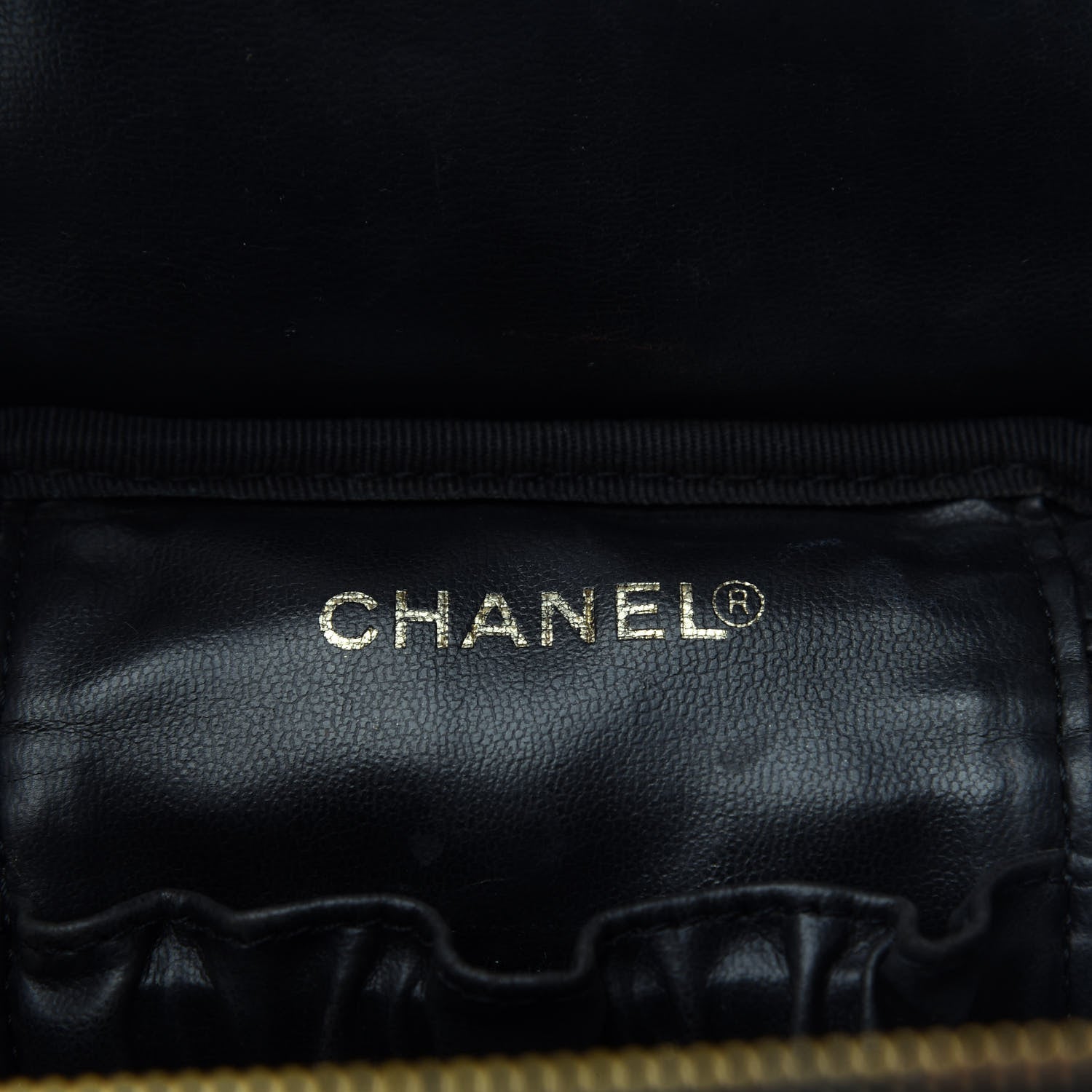 Chanel Caviar Cosmetic Vanity Bag Black 6 of 7