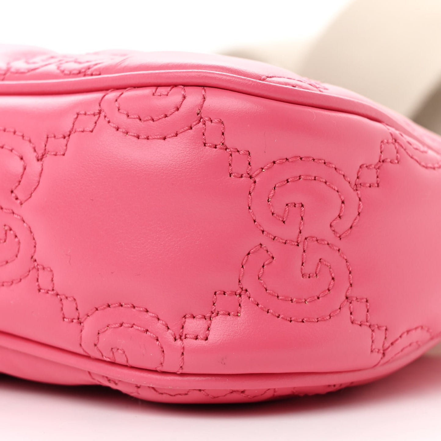 Calfskin GG Matelasse Chain Handbag Rhodamine Pink Natural