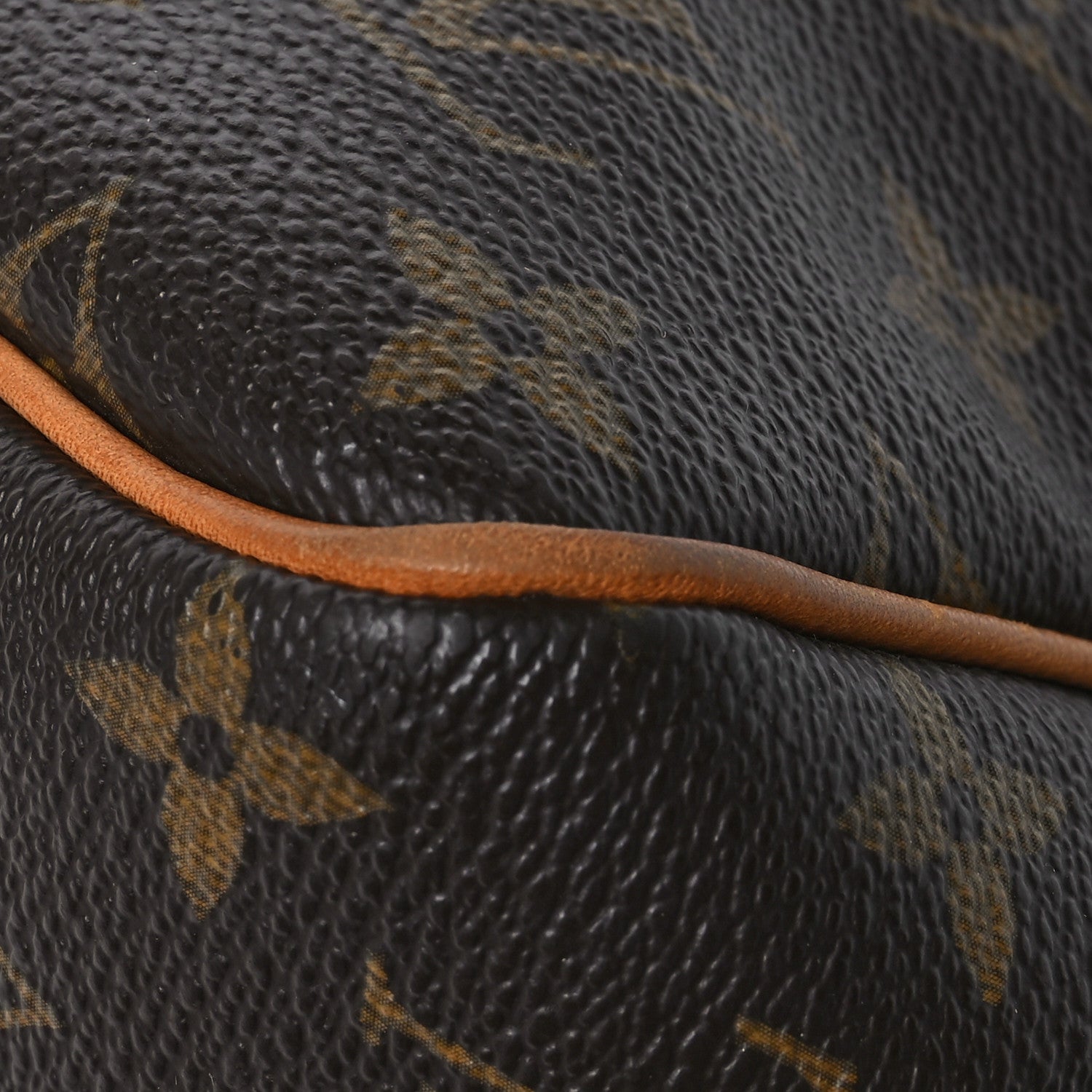 Louis Vuitton Monogram Batignolles Vertical 10 of 14