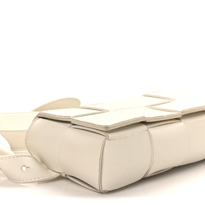 Bottega Veneta Nappa Maxi Intreccio The Belt Cassette Bag White 7 of 8