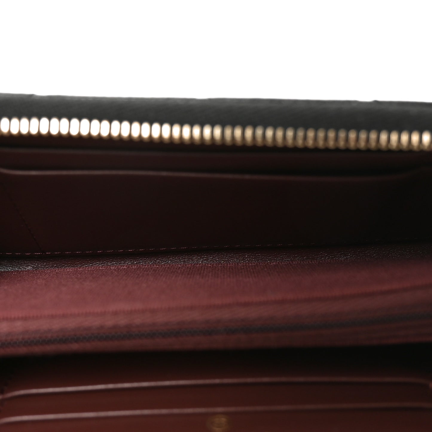 Caviar Quilted Medium Zip Around Wallet Black