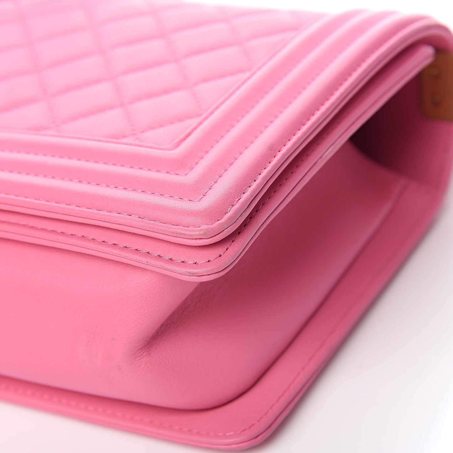 Lambskin Quilted Medium Boy Flap Pink