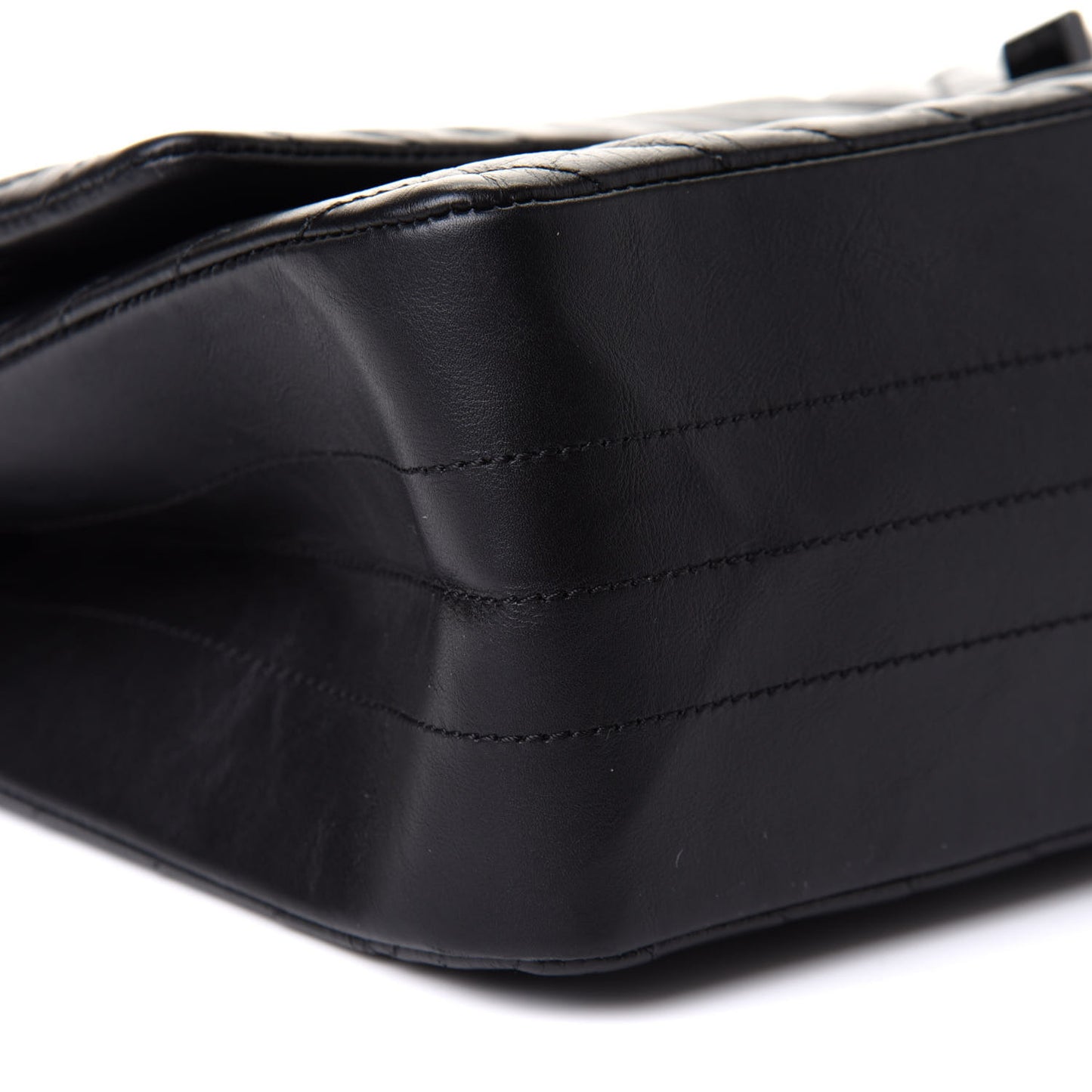 Aged Calfskin Chevron Quilted 2.55 Reissue 226 So Black